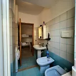 L' Antico Scoglio Comfort Scalo - Fino A 11 Ospiti - Piscina - Navetta Aeroporto-stazione & Multi-destinazioni - A 300mt - Giardino E Zona Pranzo All'aperto - Wifi & Smarttv - Aria Condizionata نوشيرا تيرينيزي