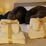 Apartman L' Antico Scoglio Appartamenti Comfort Nocera Terinese Scalo - Fino A 11 Ospiti - Piscina - Navetta Aeroporto-Stazione & Multi-Destinazioni - Spiaggia A 300Mt - Giardino E Zona Pranzo All'Aperto - Wifi & Smarttv - Aria Condizionata *