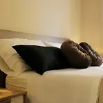 Apartman L' Antico Scoglio Appartamenti Comfort Nocera Terinese Scalo - Fino A 11 Ospiti - Piscina - Navetta Aeroporto-Stazione & Multi-Destinazioni - Spiaggia A 300Mt - Giardino E Zona Pranzo All'Aperto - Wifi & Smarttv - Aria Condizionata *