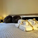Apartman L' Antico Scoglio Appartamenti Comfort Nocera Terinese Scalo - Fino A 11 Ospiti - Piscina - Navetta Aeroporto-Stazione & Multi-Destinazioni - Spiaggia A 300Mt - Giardino E Zona Pranzo All'Aperto - Wifi & Smarttv - Aria Condizionata *