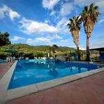 Apartment L' Antico Scoglio Comfort Scalo - 4,7 E 11 Ospiti - Navetta Aeroporto-stazione & Multi-destinazioni - Piscina - A 300mt - Giardino E Zona Pranzo All'aperto - Wifi & Smarttv - Aria Condizionata *