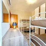 شقة L' Antico Scoglio Comfort Scalo - Fino A 11 Ospiti - Piscina - Navetta Aeroporto-stazione & Multi-destinazioni - A 300mt - Giardino E Zona Pranzo All'aperto - Wifi & Smarttv - Aria Condizionata *