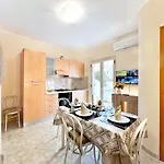 شقة L' Antico Scoglio Comfort Scalo - Fino A 11 Ospiti - Piscina - Navetta Aeroporto-stazione & Multi-destinazioni - A 300mt - Giardino E Zona Pranzo All'aperto - Wifi & Smarttv - Aria Condizionata نوشيرا تيرينيزي