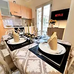L' Antico Scoglio Comfort Scalo - Fino A 11 Ospiti - Piscina - Navetta Aeroporto-stazione & Multi-destinazioni - A 300mt - Giardino E Zona Pranzo All'aperto - Wifi & Smarttv - Aria Condizionata *