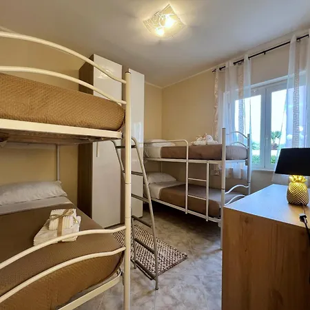 Appartamento L' Antico Scoglio - Comfort Nocera Terinese Scalo - 4,7 E 11 Ospiti - Piscina - A 300mt - Giardino E Zona Pranzo All'aperto - Wifi&smarttv - Aria Condizionata Fronte Aguglieri