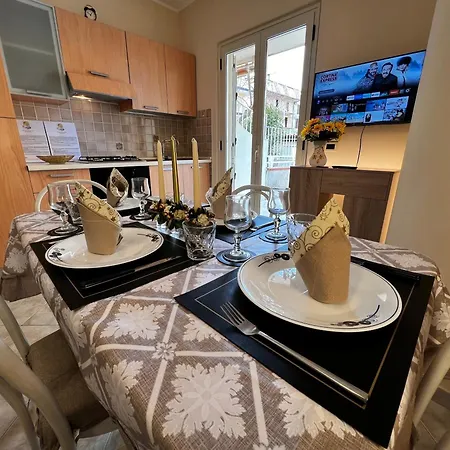 L' Antico Scoglio - Comfort Nocera Terinese Scalo - 4,7 E 11 Ospiti - Piscina - A 300mt - Giardino E Zona Pranzo All'aperto - Wifi&smarttv - Aria Condizionata Fronte Aguglieri