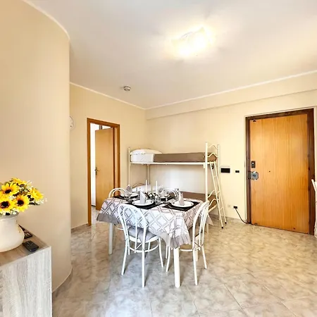 L' Antico Scoglio Comfort Scalo - Fino A 11 Ospiti - Piscina - Navetta Aeroporto-stazione & Multi-destinazioni - A 300mt - Giardino E Zona Pranzo All'aperto - Wifi & Smarttv - Aria Condizionata Apartamento