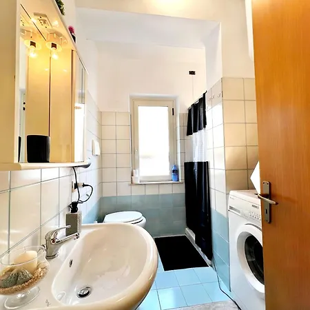 L' Antico Scoglio Comfort Scalo - Fino A 11 Ospiti - Piscina - Navetta Aeroporto-stazione & Multi-destinazioni - A 300mt - Giardino E Zona Pranzo All'aperto - Wifi & Smarttv - Aria Condizionata