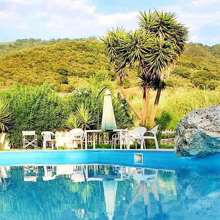 L' Antico Scoglio Comfort Scalo - Fino A 11 Ospiti - Piscina - Navetta Aeroporto-stazione & Multi-destinazioni - A 300mt - Giardino E Zona Pranzo All'aperto - Wifi & Smarttv - Aria Condizionata Apartment *
