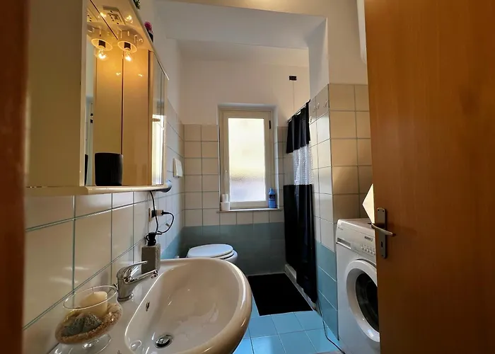 Apartamento L' Antico Scoglio Comfort Scalo - 4,7 E 11 Ospiti - Navetta Aeroporto-stazione & Multi-destinazioni - Piscina - A 300mt - Giardino E Zona Pranzo All'aperto - Wifi & Smarttv - Aria Condizionata